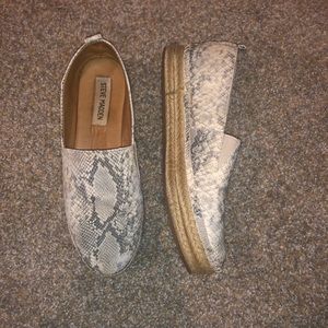 Snakeskin espadrilles